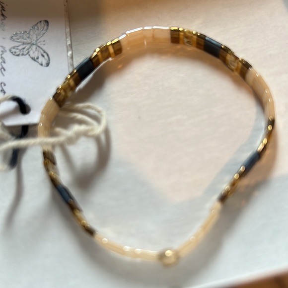 Good karma glass beads stretch stackable bracelet NEW - Picture 4 of 7